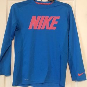 Nike Drifit long sleeve tee